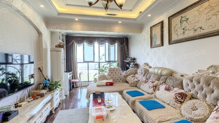 绿地城二手房实景图