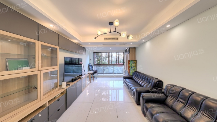 新鸥鹏教育城一期二手房实景图