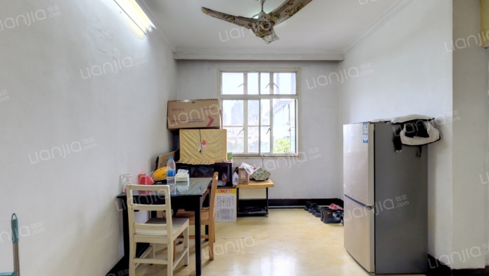 惠钱路210号二手房实景图