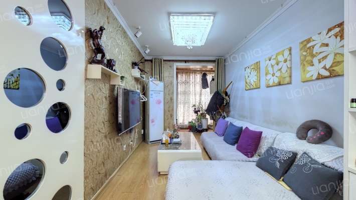 高山流水幸福快车东区二手房实景图