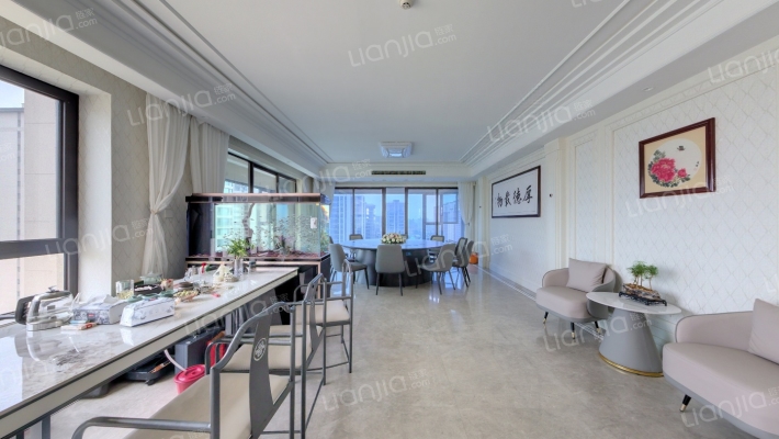 中国铁建西派国际C区二手房实景图