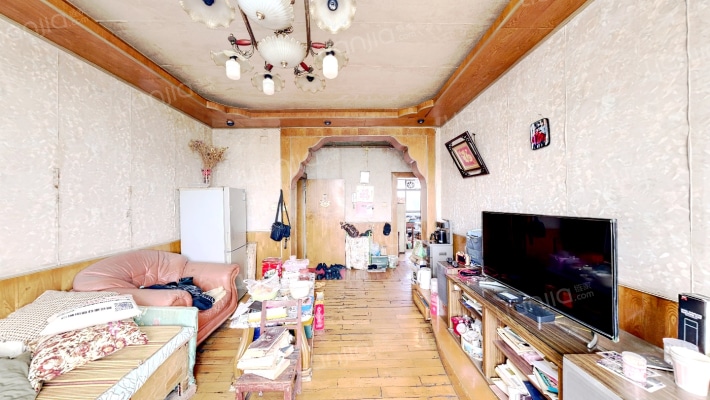 中航标小区二手房实景图