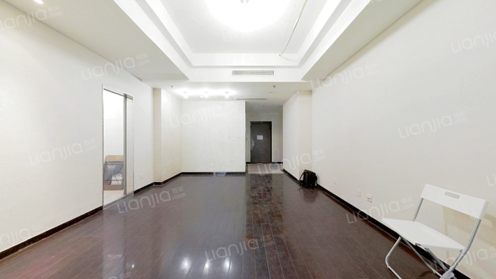 长安兴融中心二手房实景图