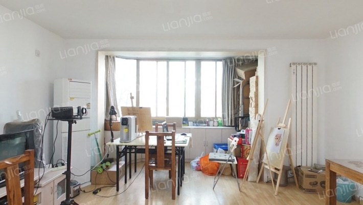 盛今大厦二手房实景图