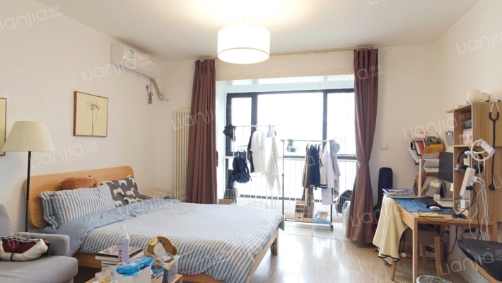 风格派二手房实景图