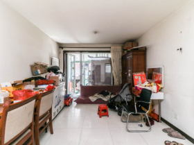 通透户型,采光充足,一楼带40平小院-天津北辰小淀镇二手房