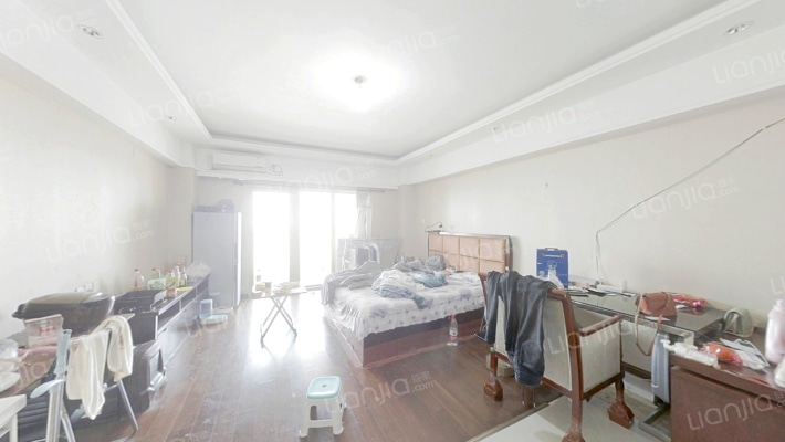香江健康小镇康乃馨园二手房实景图