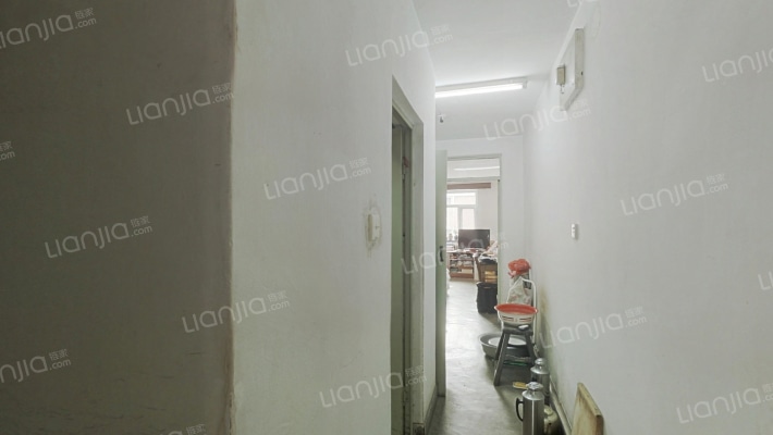 顾安里二手房实景图