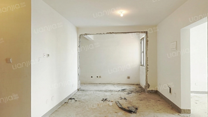 钱隆学府二手房实景图