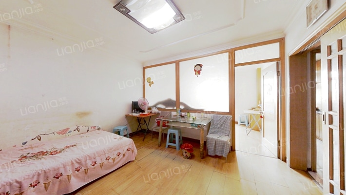 近开里二手房实景图