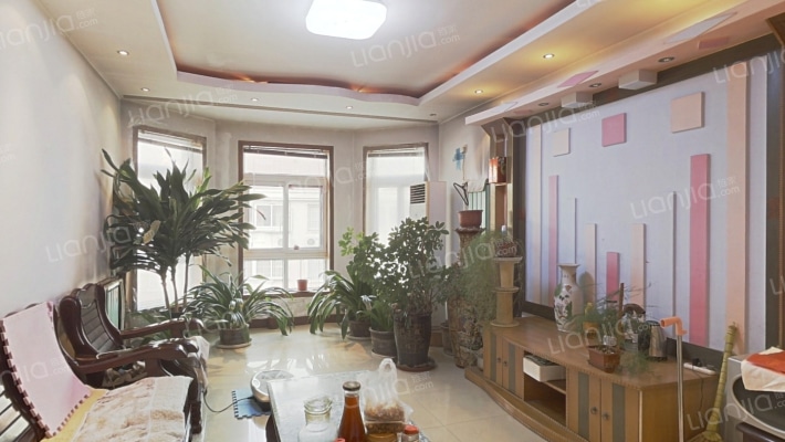 纪明家园二手房实景图