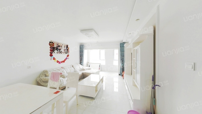 英伦假日二手房实景图