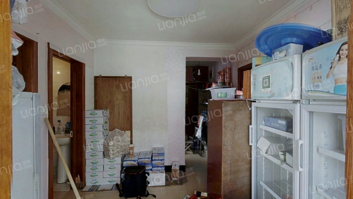 荣迁东里二手房实景图