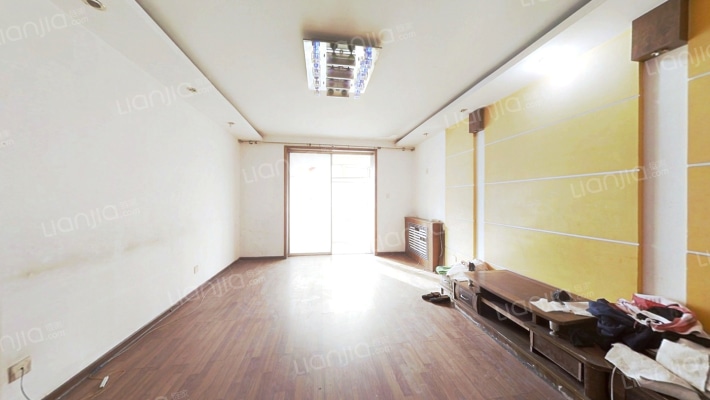 恒立苑小区二手房实景图