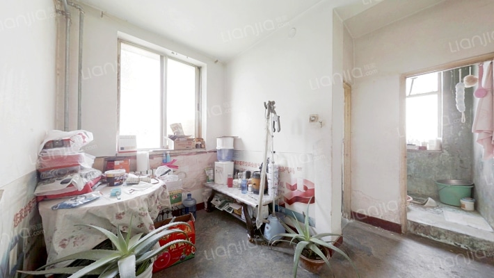 新苑小区二手房实景图