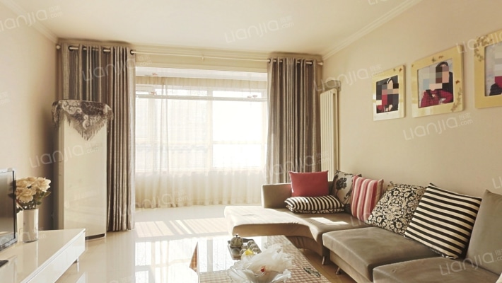 汇龙湾小区二手房实景图