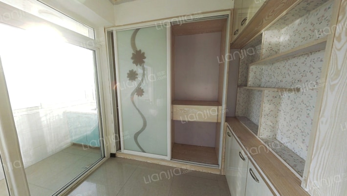 康泰家园二手房实景图