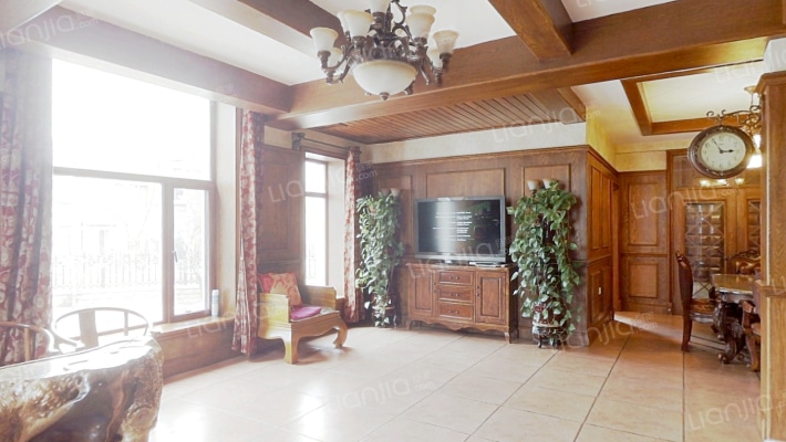 玫瑰园二手房实景图