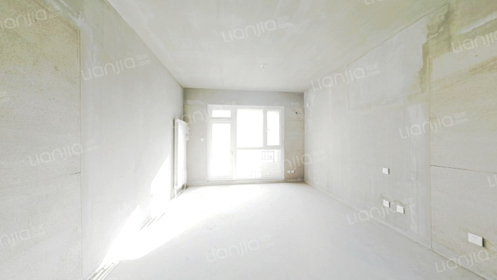 亿达春田蝶园二手房实景图