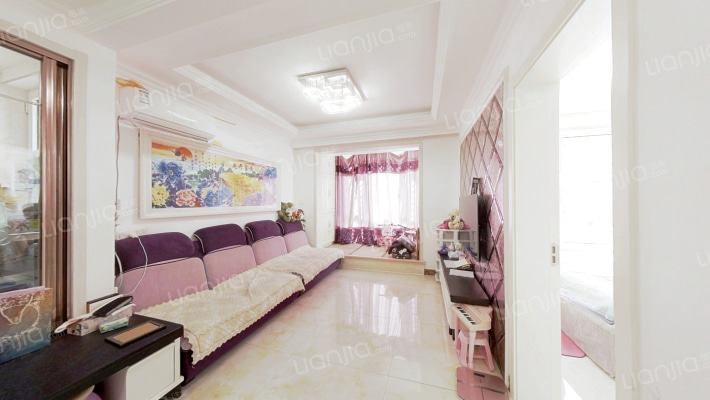 岭湾峰尚二期二手房实景图