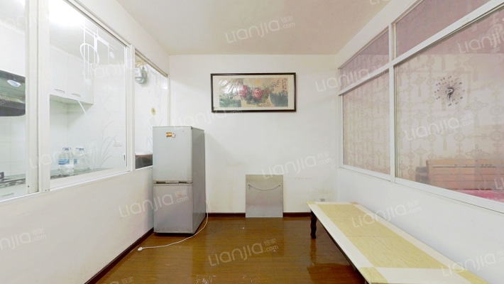 假日名都二手房实景图