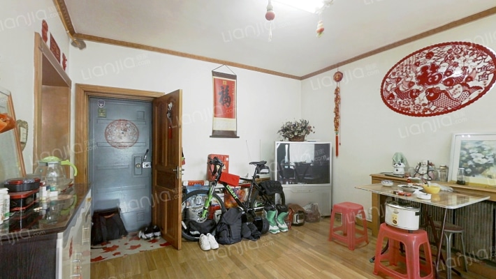 电子宿舍二手房实景图