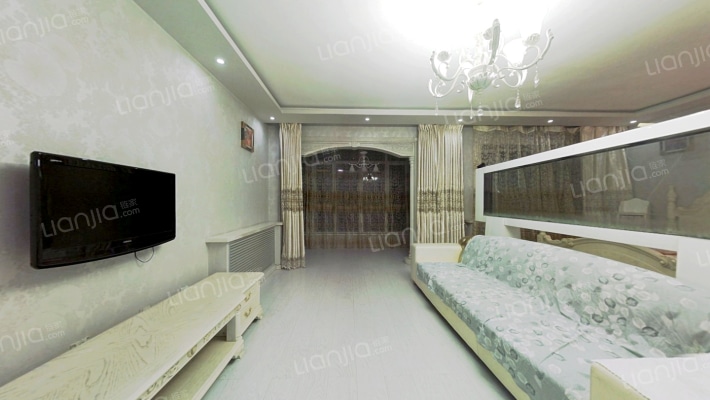 尊荣华府(道里区)二手房实景图