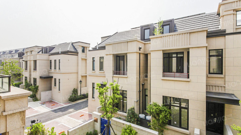 整租· 新弘墅园 4室2厅 5000元