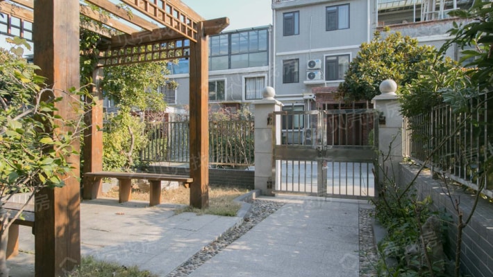 柘塘伯爵山庄联排别墅业主急售