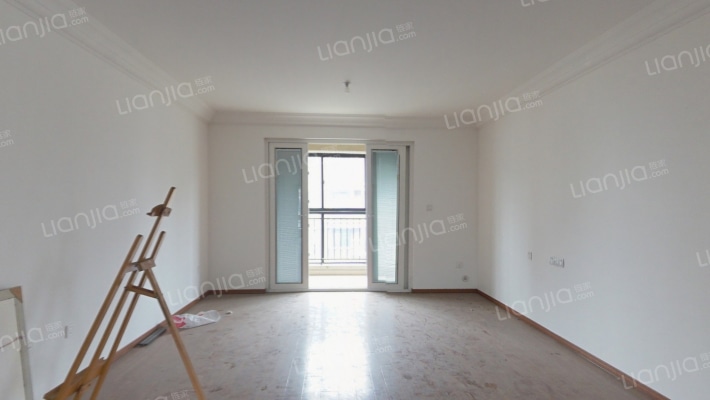 万科金色半山二手房实景图