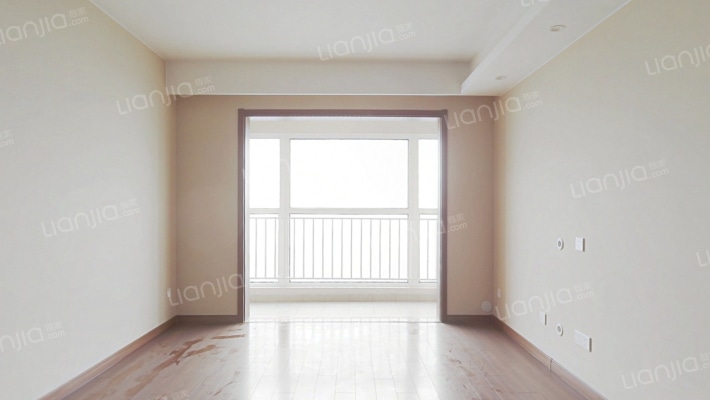 中航樾公馆二手房实景图