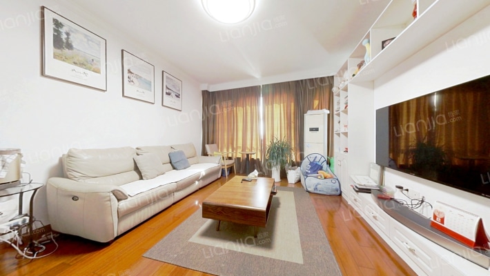 世茂蝶湖湾二手房实景图