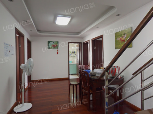 整租·天河花园 4室2厅 复式 南/北