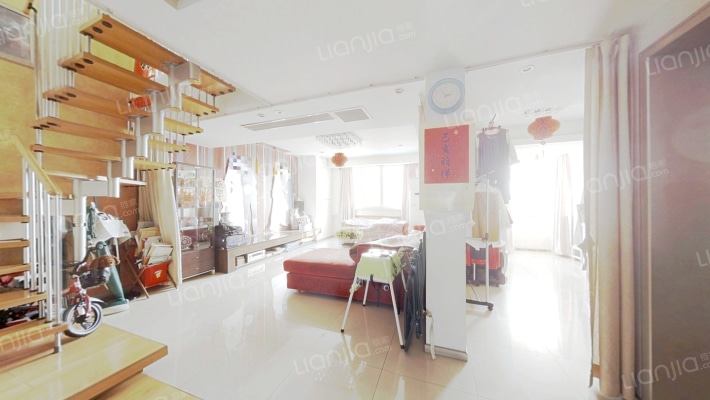 湖畔花园夕照苑二手房实景图