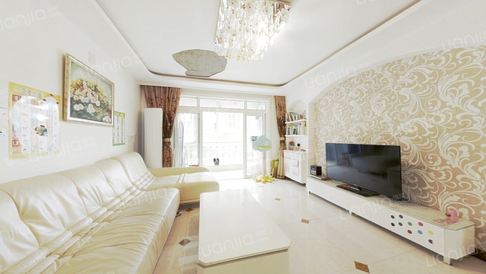 颐景山庄二手房实景图