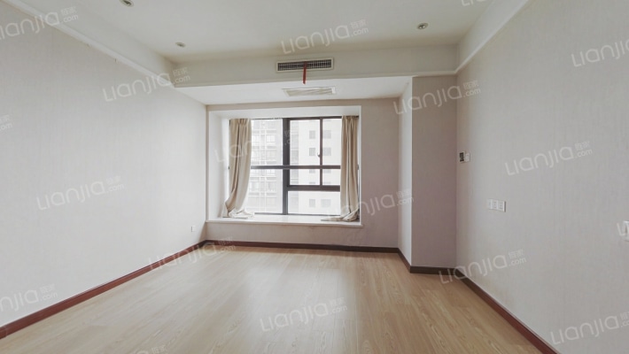 凤凰城广场二手房实景图