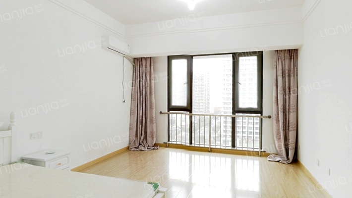 金隅空港公馆二手房实景图