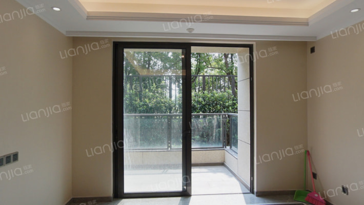 富力十号院二手房实景图