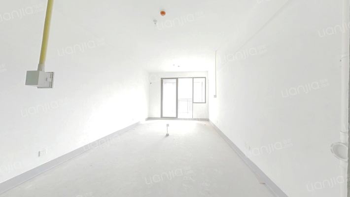 世茂上游墅二期二手房实景图