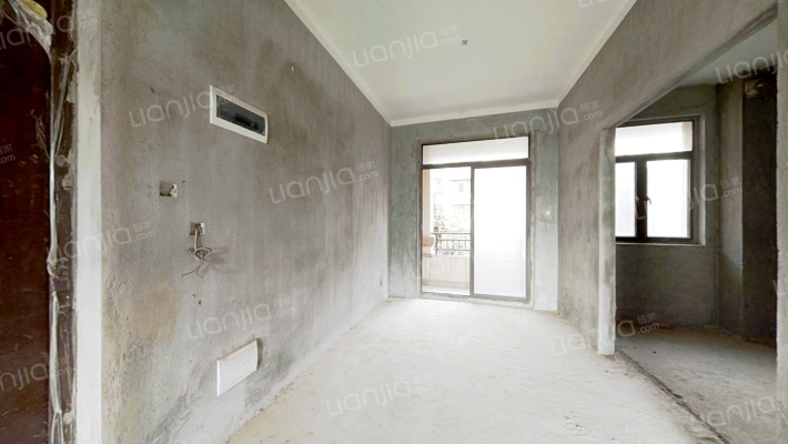 联泰棕榈庄园二手房实景图