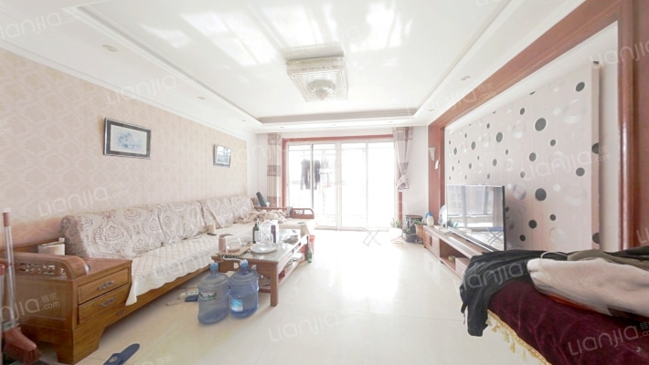 宝龙中央尊邸二手房实景图