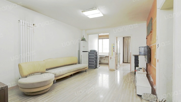 恒基宏小区二手房实景图