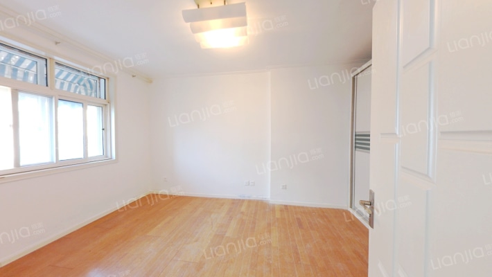 武定路二手房实景图