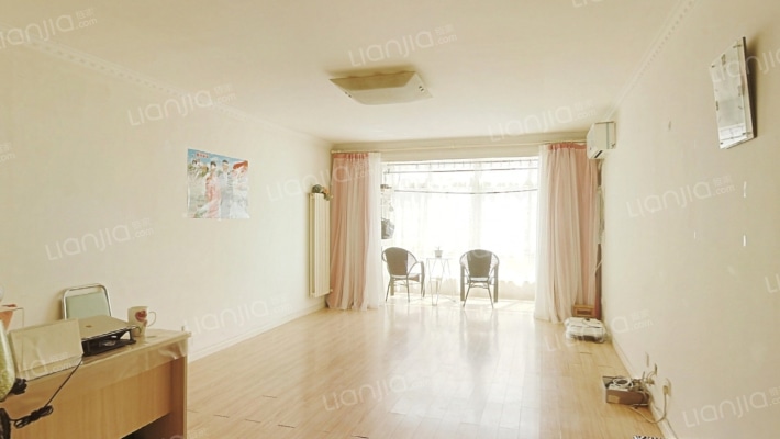 建飞花园一期二手房实景图