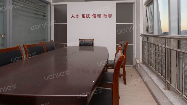 高鸿数码广场二手房实景图