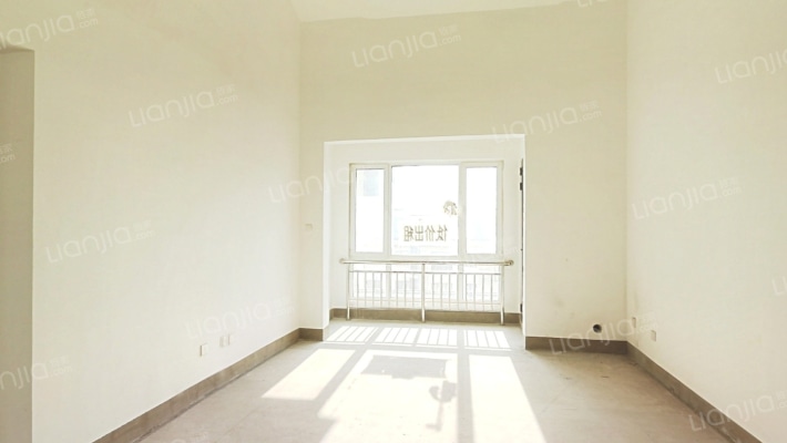 龙湖葡醍海湾二手房实景图