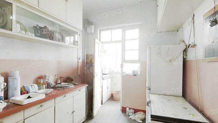 德润街二手房实景图