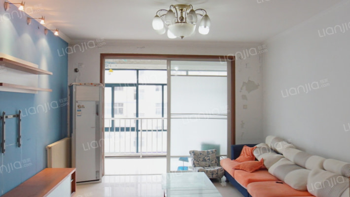 思达大河春天B区二手房实景图