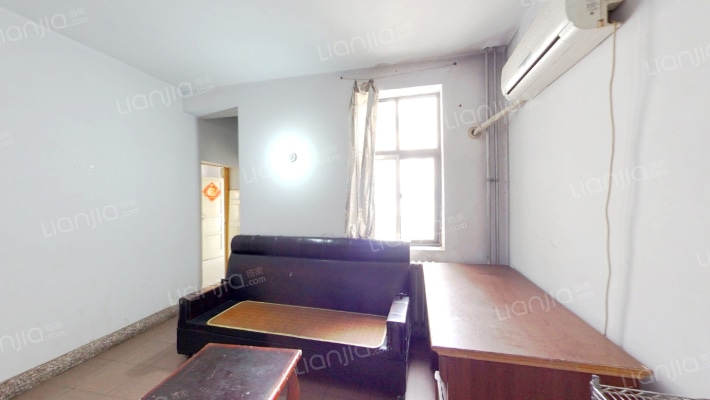 人行家属院二手房实景图