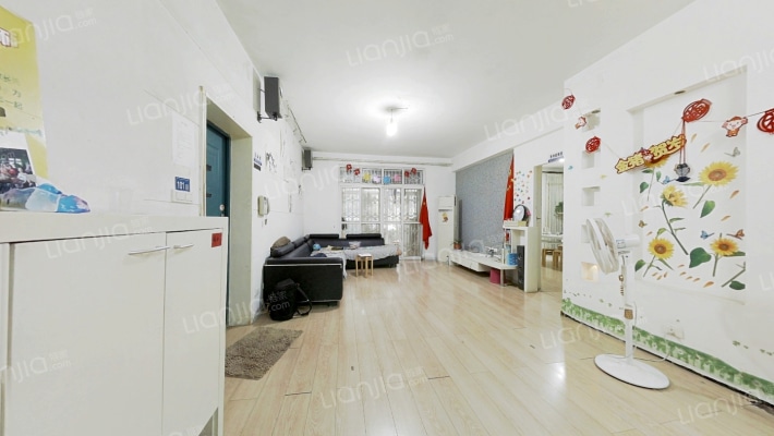 江大園二手房实景图